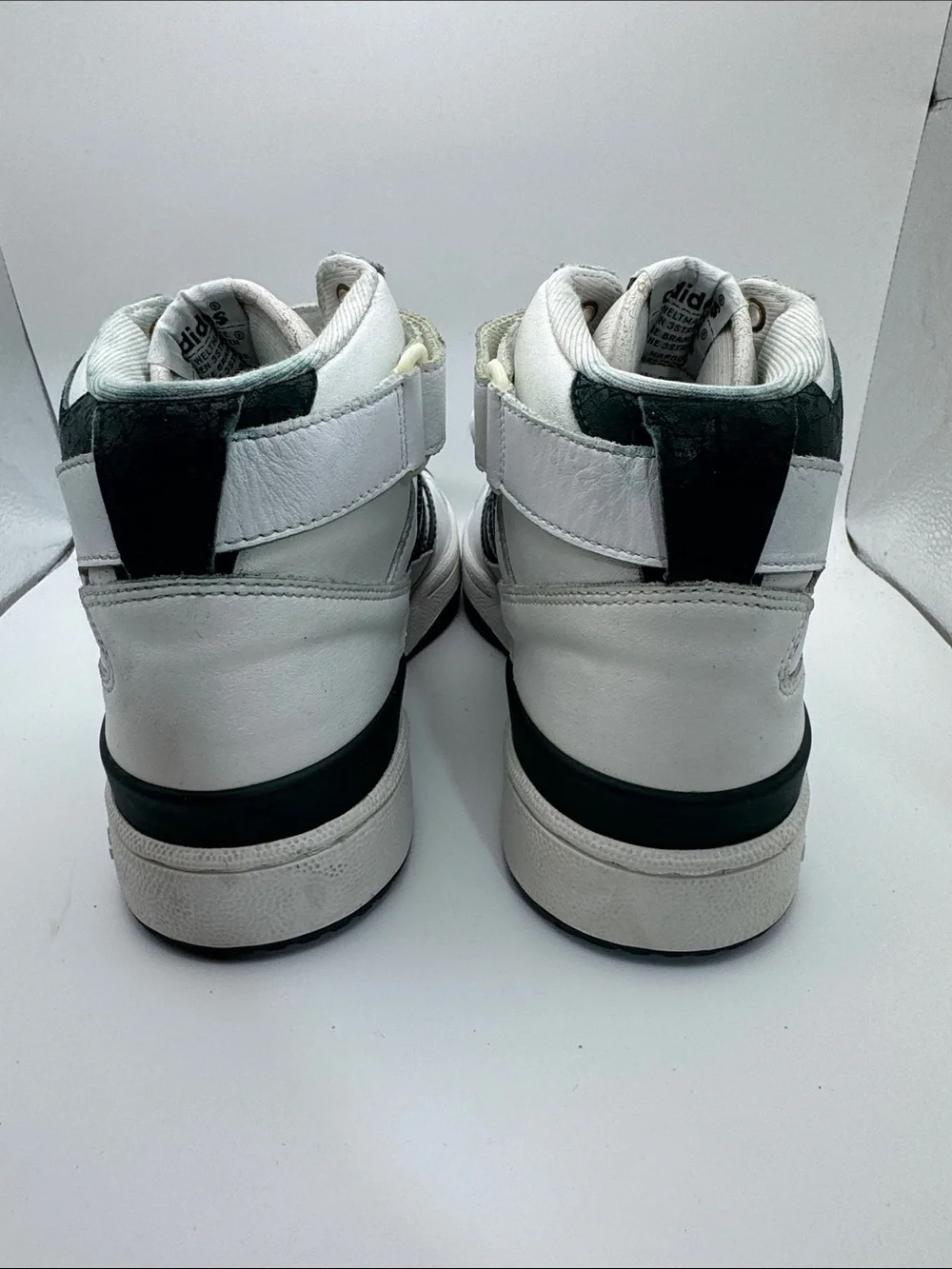Vintage Retro 2002 Adidas Forum 84 Green & White Shoes Size 8.5 US